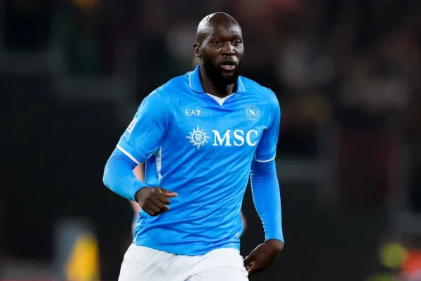 Pronósticos de Fútbol Hoy: Tips 1X2 y Apuestas por Tipsters y Algoritmo (Premier, LaLiga, Serie A)