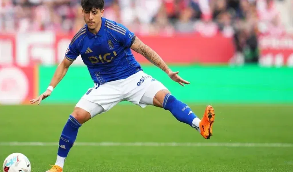 Pronósticos de Fútbol Hoy 06/12/2025: Apuestas, Tips y Picks (Champions, Premier, LaLiga)